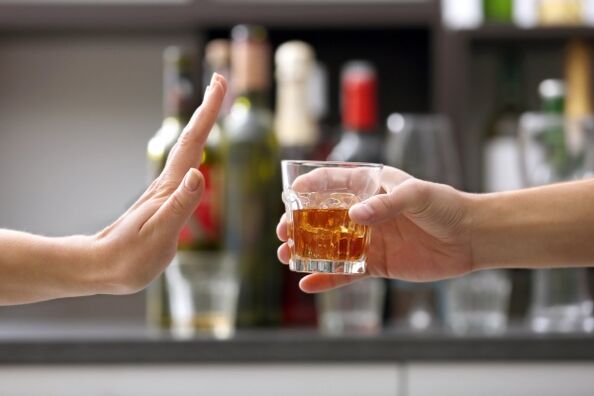 Az alkohol megtagadása a prosztatitisz megelőzésének egyik módja